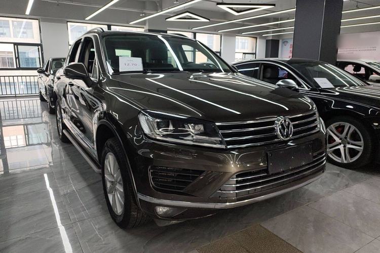 Used Volkswagen Touareg 2017 3.0 TSI Touareg Model Exterior 2