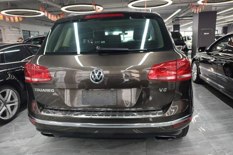 Used Volkswagen Touareg 2017 3.0 TSI Touareg Model Exterior 4
