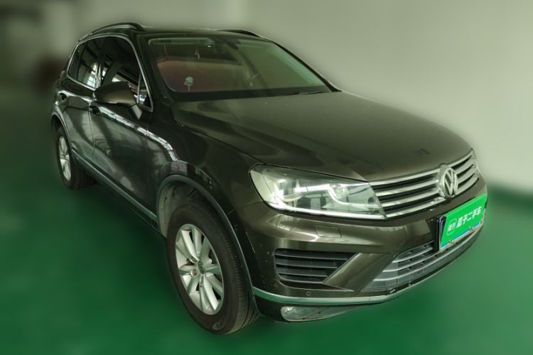 Used Volkswagen Touareg 2017 3.0 TSI Touareg Model Exterior 5