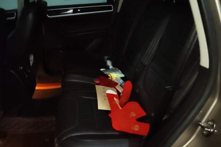 Used Volkswagen Touareg 2017 3.0 TSI Touareg Model Left Rear Seat