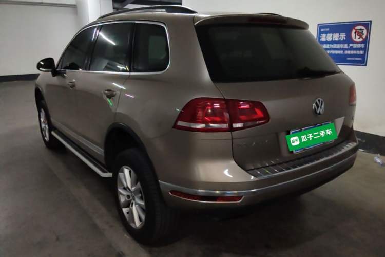 Used Volkswagen Touareg 2017 3.0 TSI Touareg Model Rear Left 45 Deg
