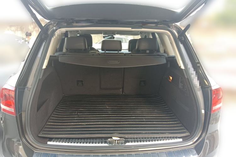 Used Volkswagen Touareg 2017 3.0 TSI Touareg Model Trunk