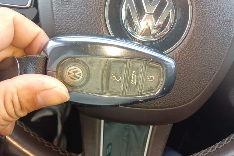 Used Volkswagen Touareg 2017 3.0 TSI Touareg Model Vehicle Key