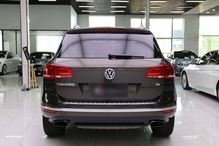Used Volkswagen Touareg 2017 3.0 TSI Touareg Model Exterior 2