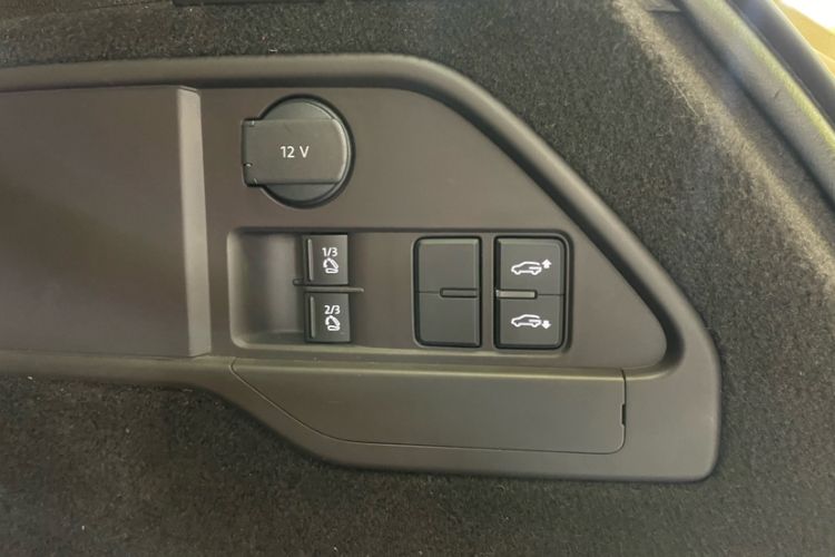 Used Volkswagen Touareg 2017 3.0 TSI Touareg Model Interior 1