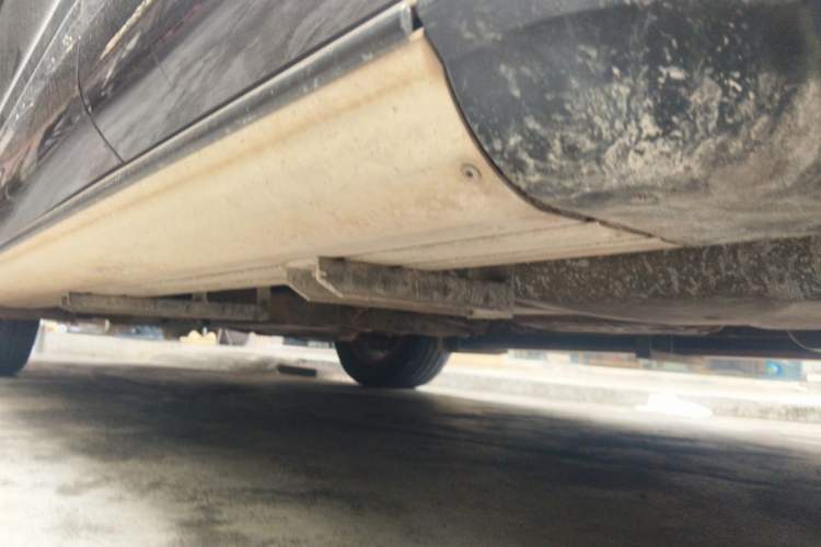 Used Volkswagen Touareg 2017 3.0 TSI Touareg Model Chassis Rear Left