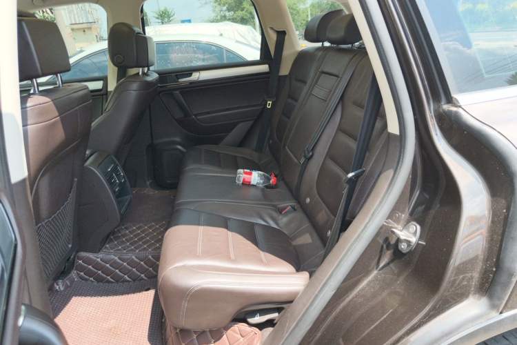 Used Volkswagen Touareg 2017 3.0 TSI Touareg Edition Left Rear Seat