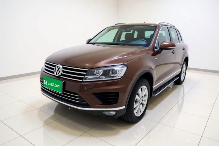 Ojetý Volkswagen Touareg 2017 3.0 TSI Touareg Model Guazi used car, China used car export, Used car for sale, Used cars, Cheapest cars for sale