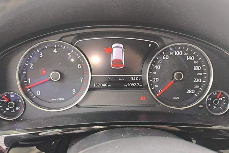 Used Volkswagen Touareg 2017 3.0 TSI Touareg Edition Instrument Cluster