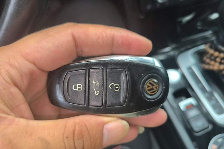 Used Volkswagen Touareg 2017 3.0 TSI Touareg Edition Vehicle Key