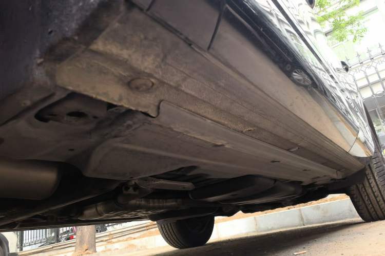 Used Volkswagen Touareg 2017 3.0 TSI Touareg Model Chassis Front Left