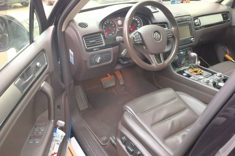 Used Volkswagen Touareg 2017 3.0 TSI Touareg Model Driver Seat