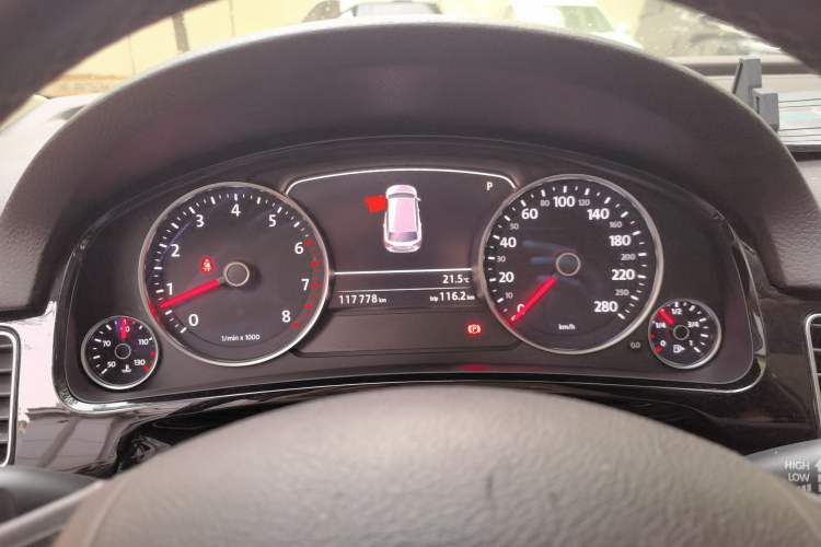 Used Volkswagen Touareg 2017 3.0 TSI Touareg Model Instrument Cluster