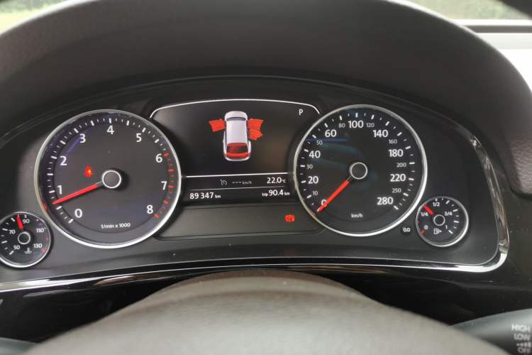 Used Volkswagen Touareg 2017 3.0 TSI Touareg Edition Instrument Cluster