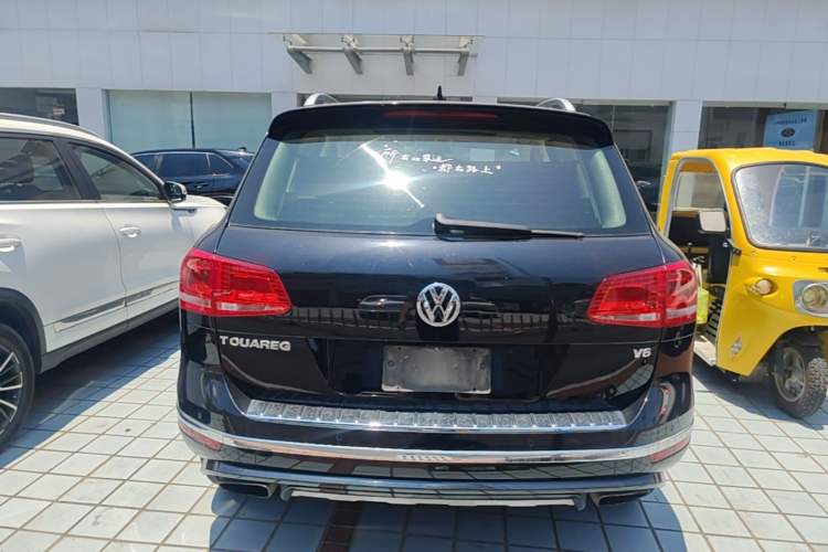 Used Volkswagen Touareg 2017 3.0 TSI Touareg Edition Rear