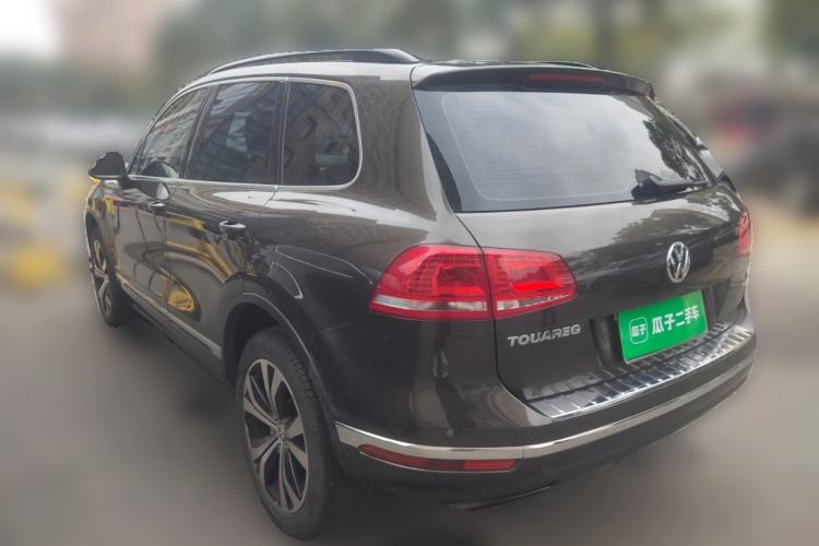 Used Volkswagen Touareg 2017 3.0 TSI Touareg Model Rear Left 45 Deg