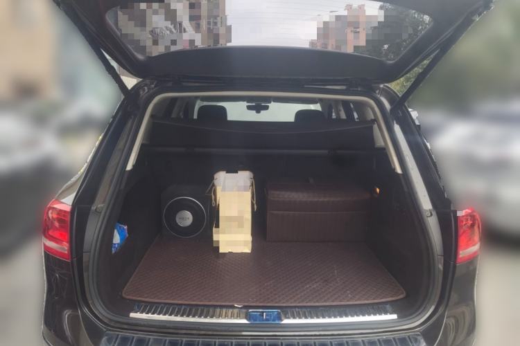 Used Volkswagen Touareg 2017 3.0 TSI Touareg Model Trunk