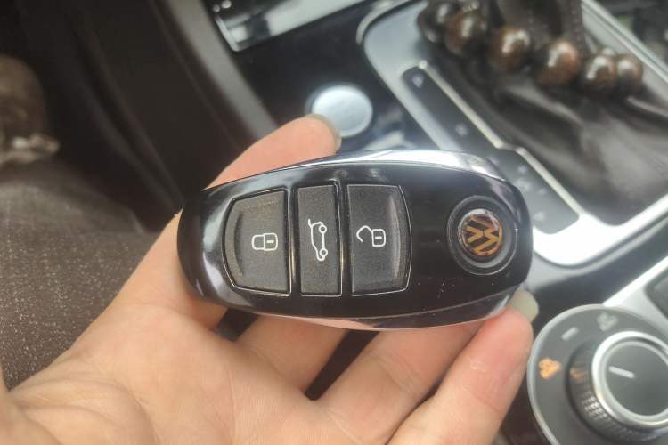 Used Volkswagen Touareg 2017 3.0 TSI Touareg Model Vehicle Key