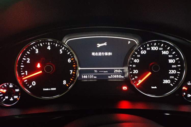 Used Volkswagen Touareg 2017 3.0 TSI Touareg Edition Instrument Cluster