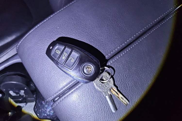 Used Volkswagen Touareg 2017 3.0 TSI Touareg Edition Vehicle Key