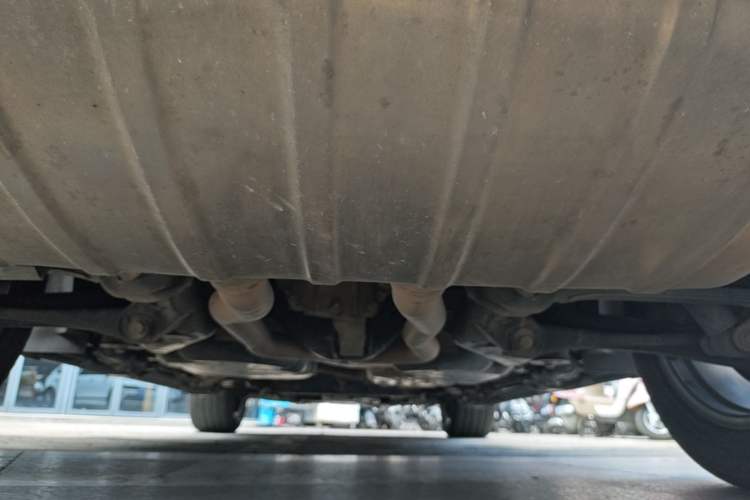 Used Volkswagen Touareg 2017 3.0 TSI Yuyue Model Chassis Rear