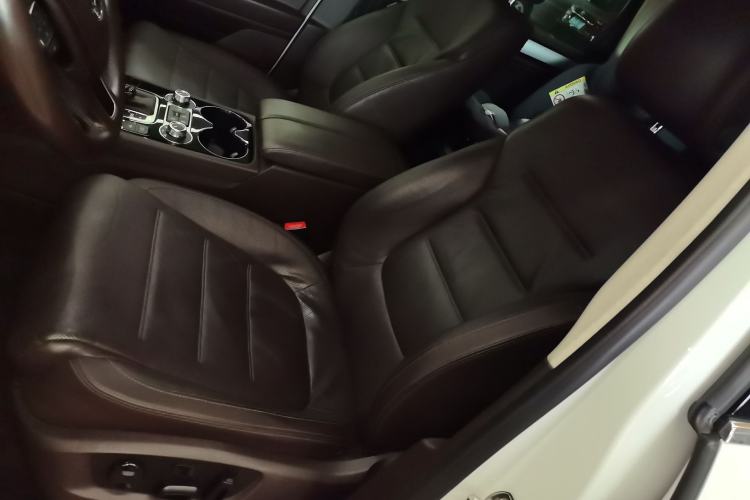 Used Volkswagen Touareg 2017 3.0 TSI Touareg Model Left Front Seat