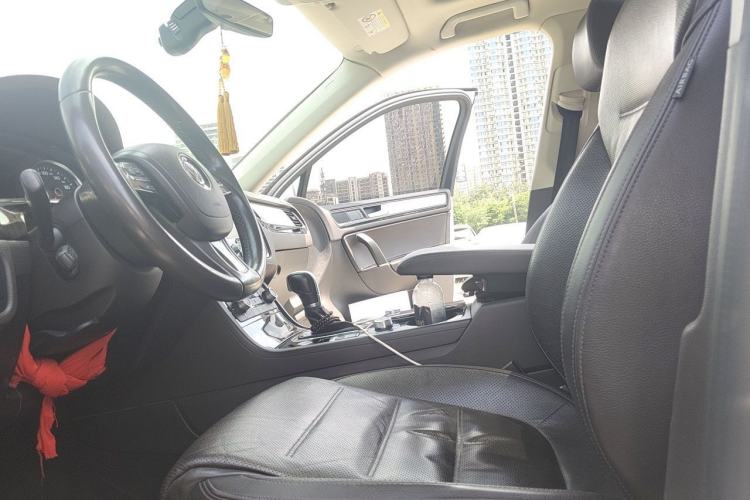 Used Volkswagen Touareg 2017 3.0 TSI Touareg Edition Left Front Seat