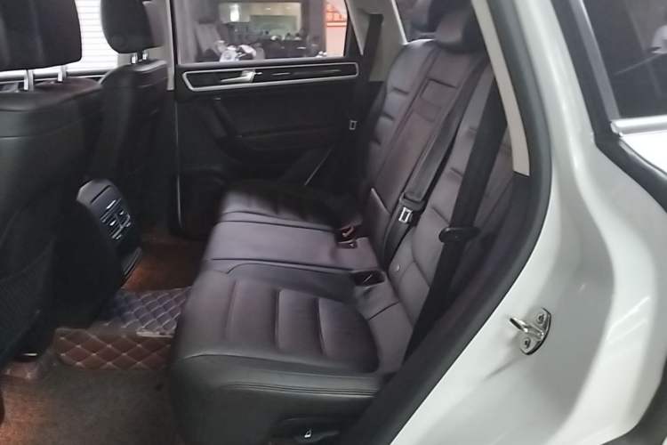 Used Volkswagen Touareg 2017 3.0 TSI Touareg Edition Left Rear Seat