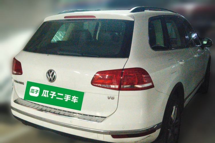 Used Volkswagen Touareg  Rear Right 45 Deg