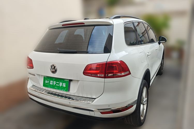 Used Volkswagen Touareg 2017 3.0 TSI Touareg Edition Rear Right 45 Deg