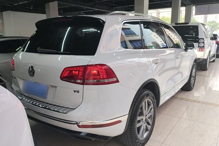 Used Volkswagen Touareg 2017 3.0 TSI Touareg Edition Rear Right 45 Deg