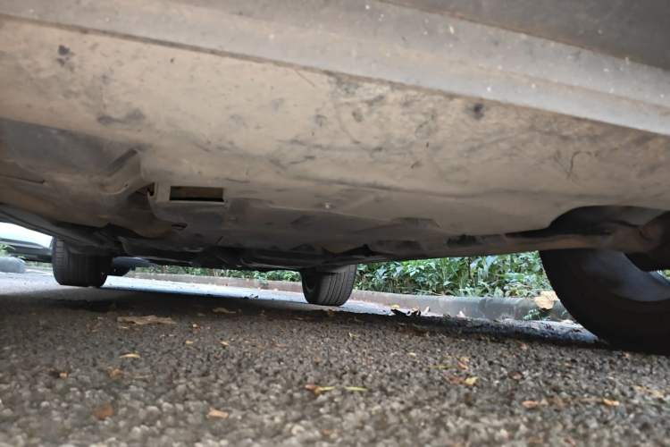Used Volkswagen Touareg  Chassis Front
