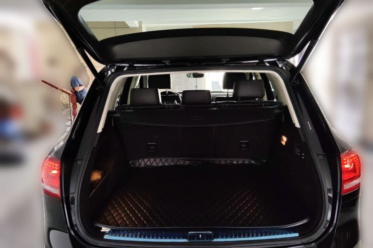 Used Volkswagen Touareg 2018 3.0 TSI Glory Collection Edition Trunk