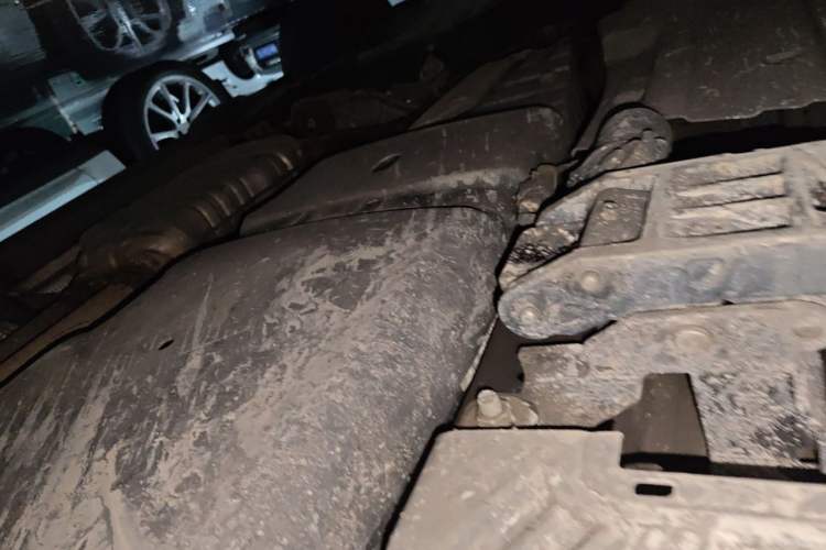 Used Volkswagen Touareg 2018 3.0 TSI Glory Collection Edition Chassis Rear Left
