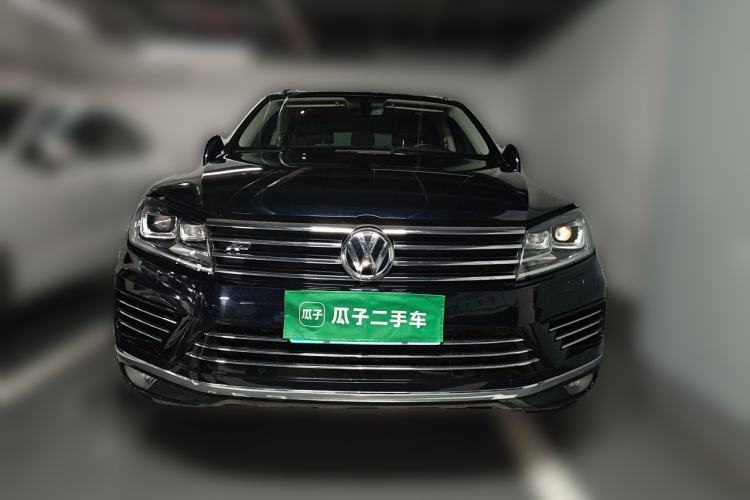 Used Volkswagen Touareg 2018 3.0 TSI Glory Collection Edition Front