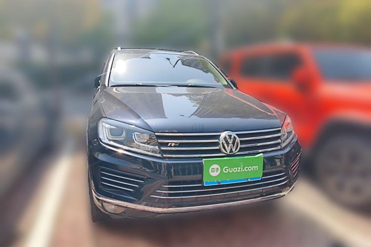 Used Volkswagen Touareg 2018 3.0 TSI Glory Collection Edition Front