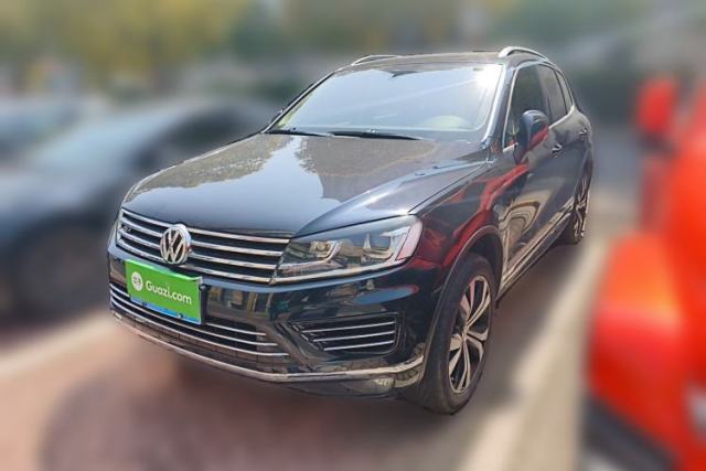 Used Volkswagen Touareg 2018 3.0 TSI Glory Collection Edition