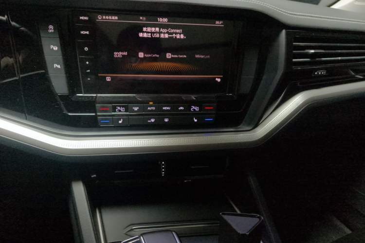 Used Volkswagen Touareg 2019 2.0 TSI Flagship Edition China VI Audio And AC Panel