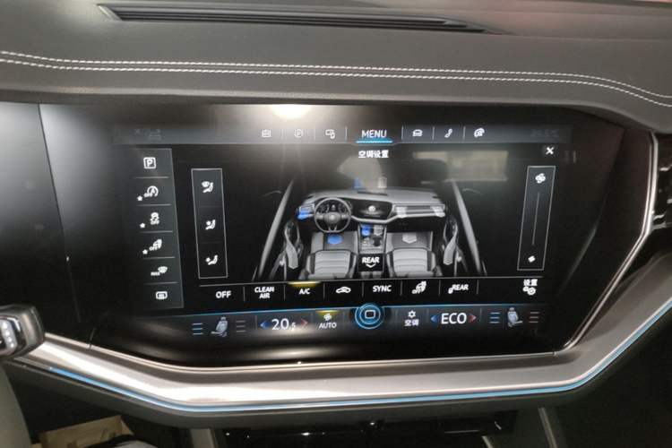 Used Volkswagen Touareg 2019 3.0 TSI Prestige Version China VI Standard Audio And AC Panel