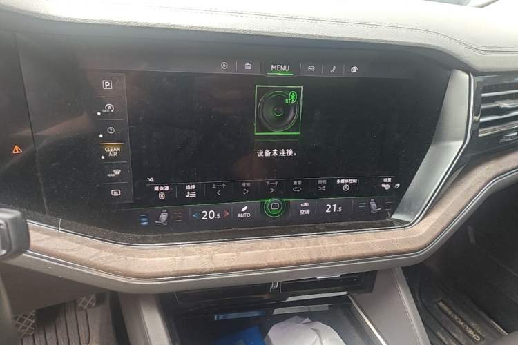 Used Volkswagen Touareg 2019 2.0 TSI Ruiyi Edition China V Standard Audio And AC Panel