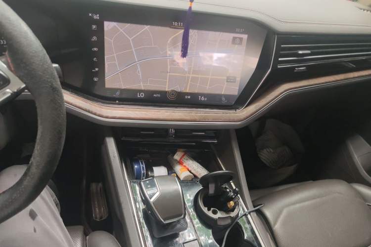 Used Volkswagen Touareg 2019 3.0 TSI RuiFeng Edition China V Standard Audio And AC Panel