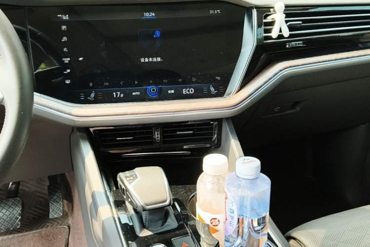 Used Volkswagen Touareg 2019 3.0 TSI Prestige Version China VI Standard Audio And AC Panel