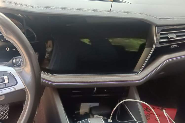 Used Volkswagen Touareg 2019 2.0 TSI Ruiyi Edition China V Standard Audio And AC Panel