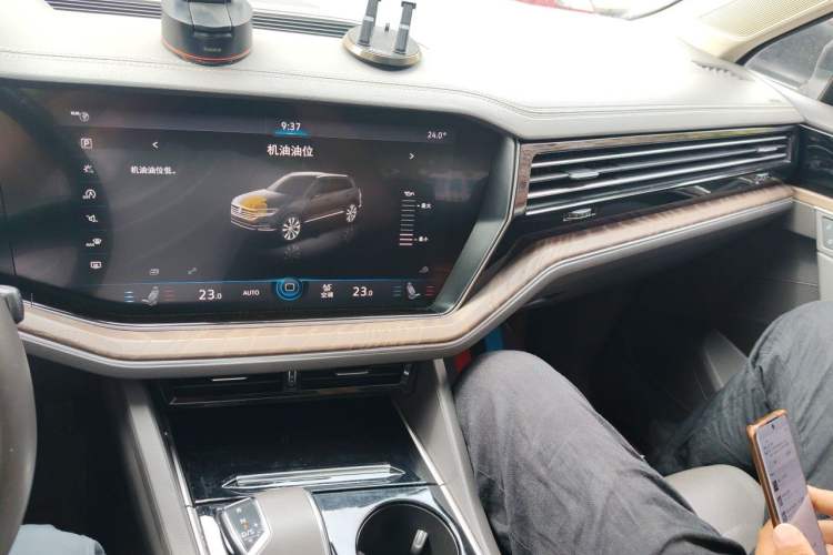 Used Volkswagen Touareg 2019 3.0 TSI RuiFeng Edition China V Standard Audio And AC Panel