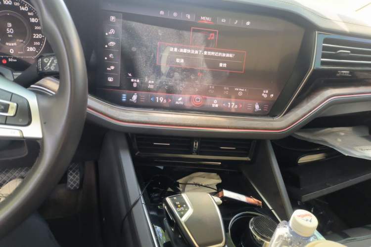 Used Volkswagen Touareg 2019 3.0 TSI Prestige Version China VI Standard Audio And AC Panel