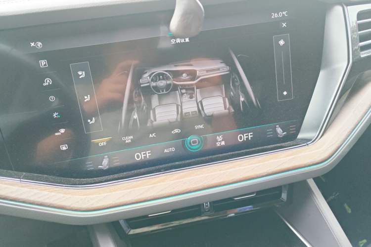 Used Volkswagen Touareg 2019 2.0 TSI Ruiyi Edition China V Standard Audio And AC Panel
