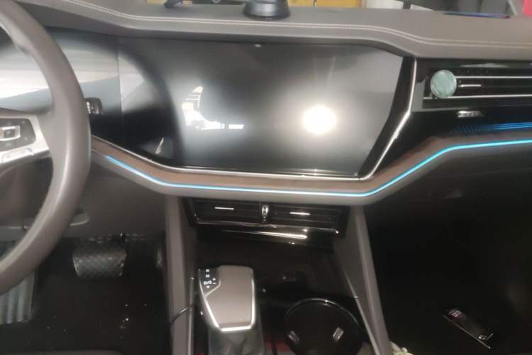 Used Volkswagen Touareg 2019 2.0 TSI Ruiyi Edition China V Standard Audio And AC Panel
