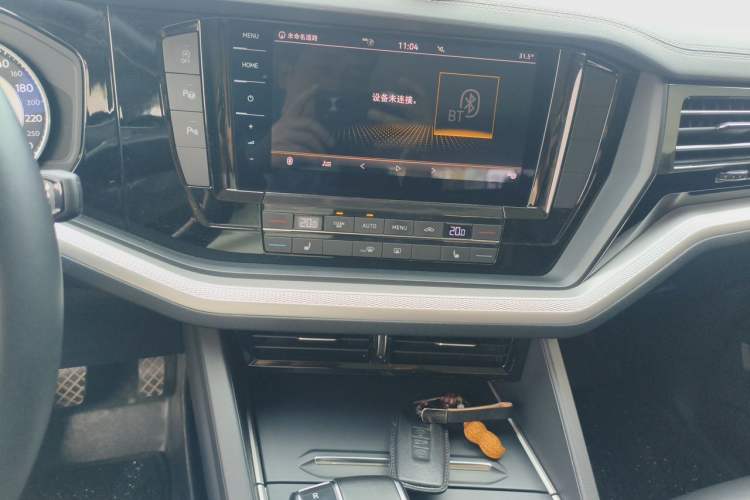 Used Volkswagen Touareg 2019 2.0 TSI Flagship Edition China VI Audio And AC Panel