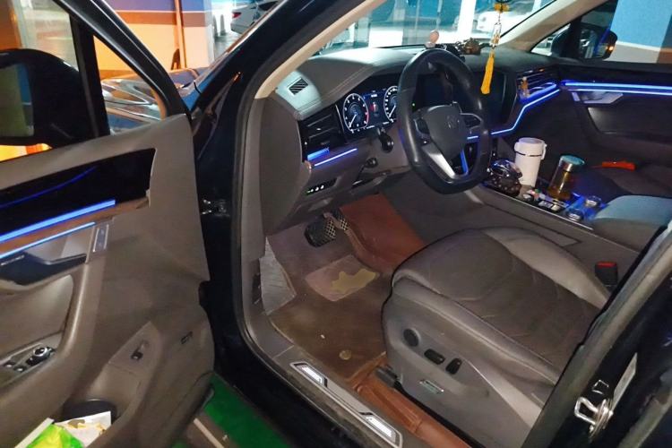 Used Volkswagen Touareg 2019 2.0TSI Ruiyi Edition China VI Standard Driver Seat