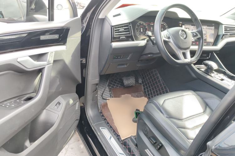 Used Volkswagen Touareg 2019 3.0 TSI RuiFeng Edition China VI Standard Driver Seat